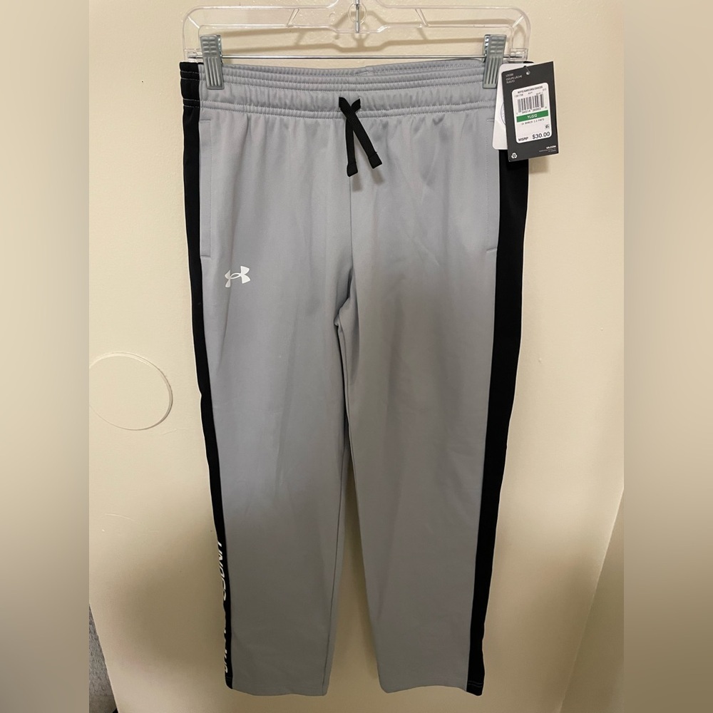 ✨NWT Kids Under Armour Sweat Pants Size Large